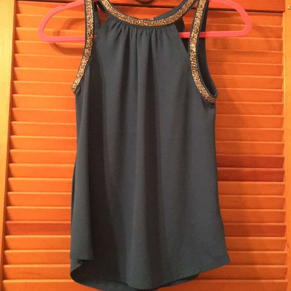 Express (xs) top